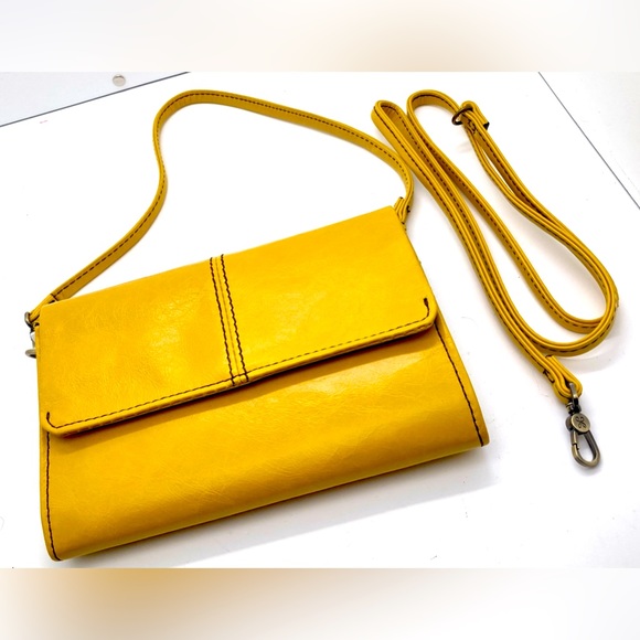 HOBO Jetty Convertible - Sunflower - NWT! - Picture 1 of 6